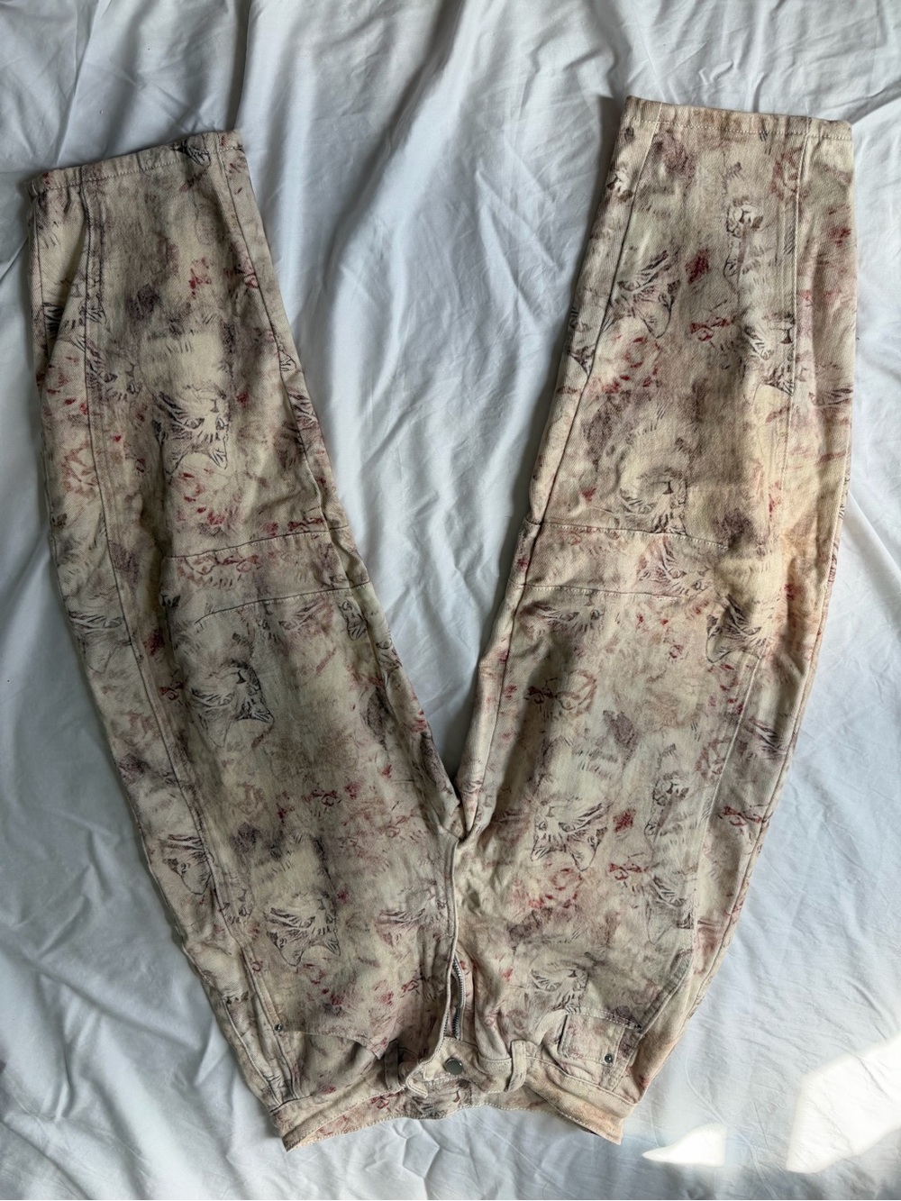 Amazon Beige Cargo Jeans with Red & Gray Floral Print